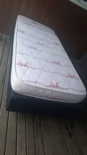 Cama Box de solteiro