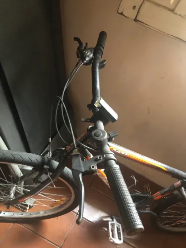 Bicicleta Caloi twister aro 26
