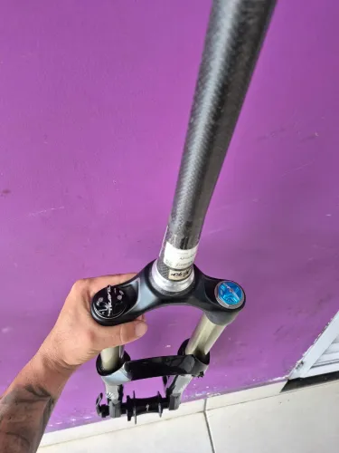Suspensão Specialized 