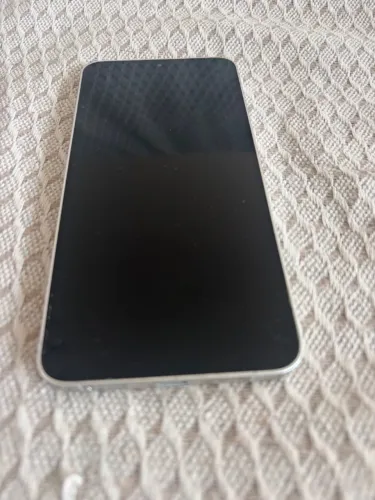 Vendo Samsung S24+.  1 ano de uso, sem arranhões, Zerado?R$ 2.200,00