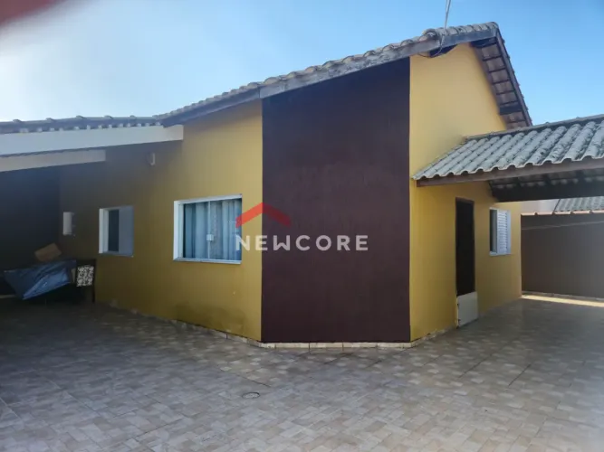Casa em Rua Seis - Balneário São João Batista 2 - Peruíbe/SP