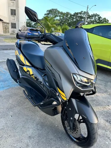Yamaha NMax 160 ABS Connected 2024 - Cinza (Impecável!)