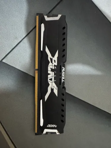Memória ram 8GB 2666hz impecável 