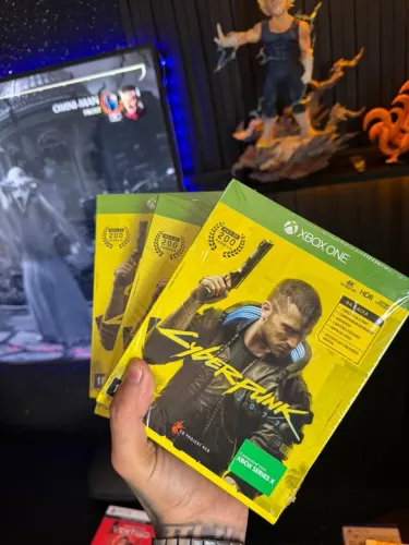Syberpunk Xbox edição steelbook uma edição de cada 250$ cada edição