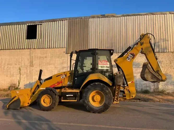RETROESCAVADEIRA