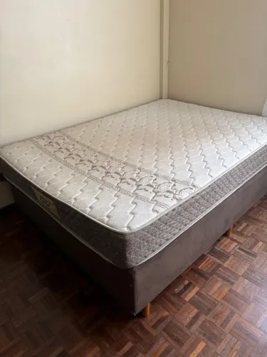 Cama Box de Casal com Colchão