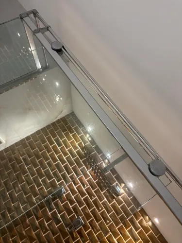 BOX VIDRO COM ROLDANAS