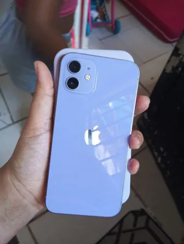 iPhone 12 lilas