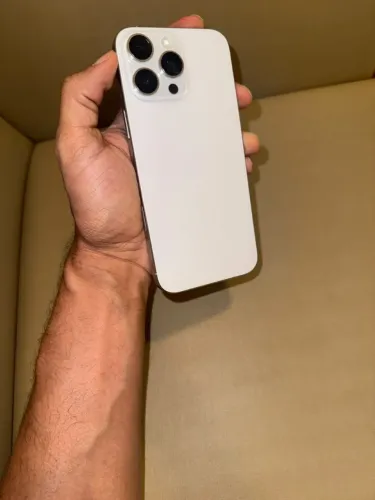 iPhone 16 Pro Max 256GB Branco - Impecável