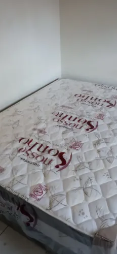 Cama box de casal com colchão nova