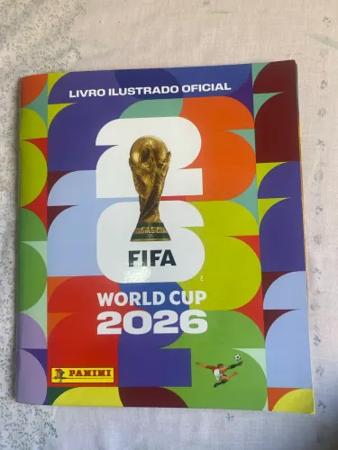 Álbum copa 2026 incompleto com 450 fig coladas capa cartão