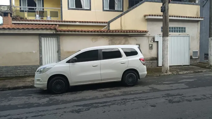 Chevrolet Spin LT 1.8 8V Econo.flex 5P Mec. 2015
