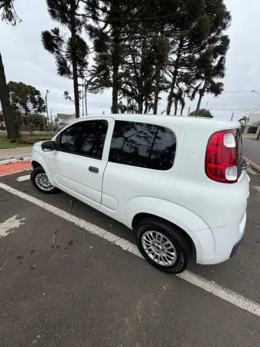Fiat Uno Vivace Celeb. 1.0 EVO F. Flex 8V 3P 2014