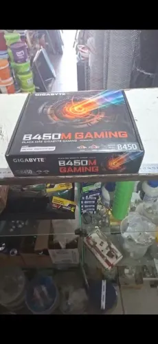 PLACA MÃE B450, NOVA NA CAIXA.