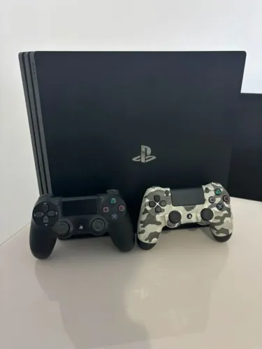 PS4 PRO