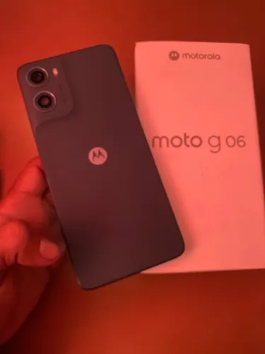 Moto g 06 128 menos de 1 mês de uso