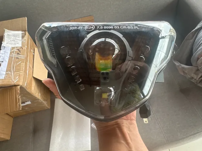 FAROL PARA MOTO BMW G310r 2017 a 2020