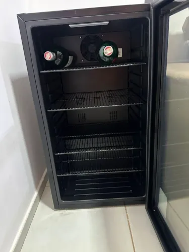 Cervejeira EOS 98 Litros - Novíssima (usada pouquissimas vezes) 