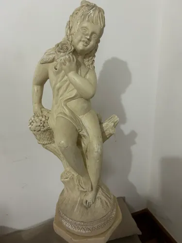 Estátua em gesso