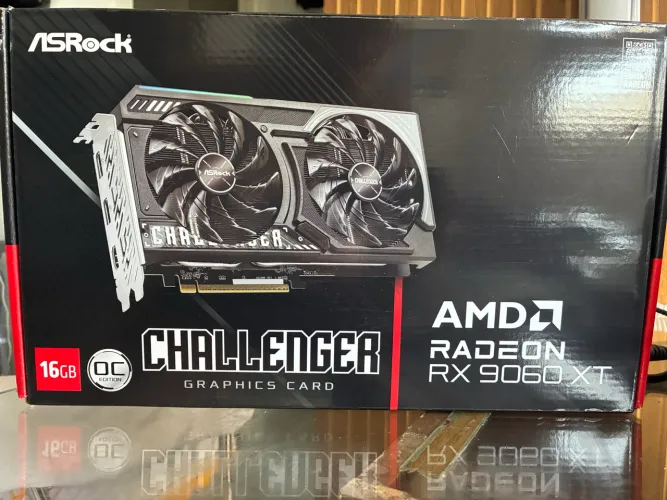 Placa de vídeo RX 9060 16 GB