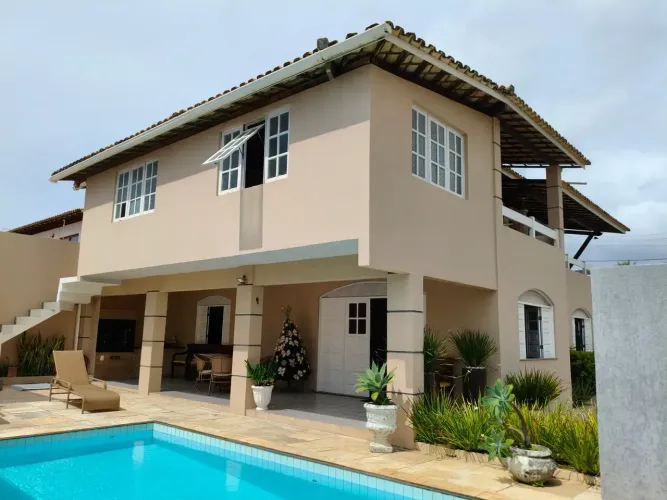 Excelente Casa para locação Anual , 5 quartos, mobiliada em Vilas do Atlântico, Lauro de F
