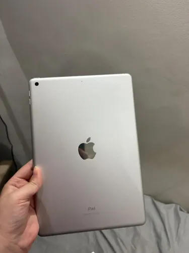 Vendo ipad 9 impecável 