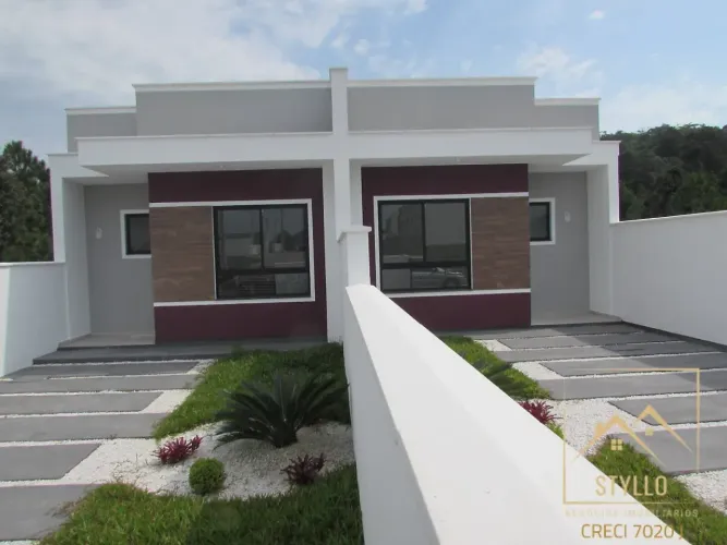Excelente Casa localizado no Loteamento Alta Vista São José SC