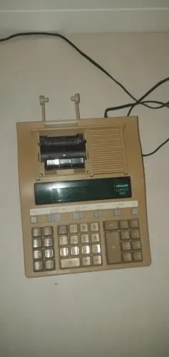 calculadora Olivetti Logos 682