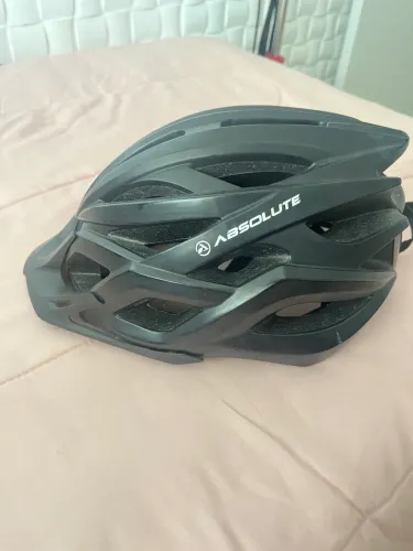 Capacete de ciclista Absolute Luna Flash com luz traseira recarregável
