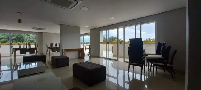 VENDE-SE APARTAMENTO COM QUATRO SUÍTES