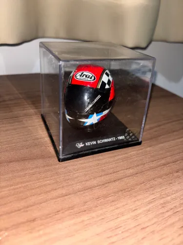 miniatura capacete moto gp Kevin Schwantz 1993