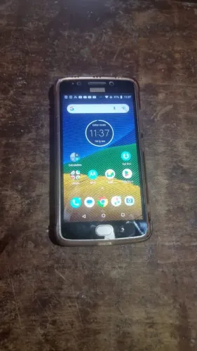 Moto G5 