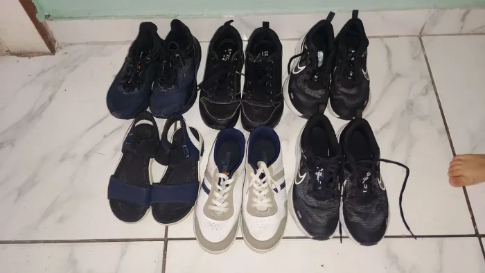 Lot tenis menino
