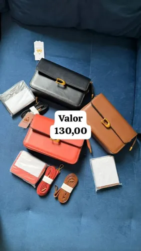 Vende-se bolsas e perfumes 