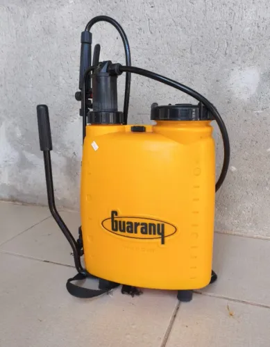Bomba pulverizadora manual 10 Litros Guarany