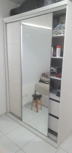 Guarda-roupa Officina Design