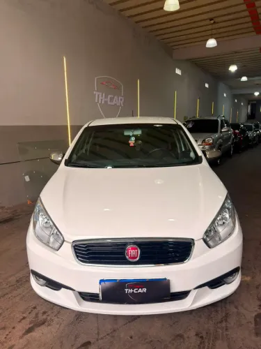 Fiat Grand Siena Essence 1.6 Flex 16V 2017
