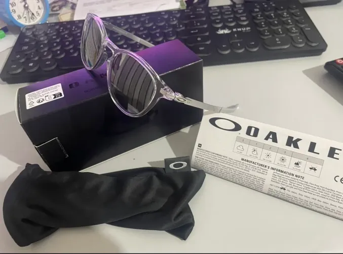 Óculos de Sol Oakley Pitchman R Polished Clear Lentes Prizm Black