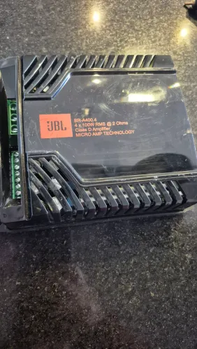 Amplificador JBL<br><br>BR-A400.4 4 x 100W RMS @ Ohms 2 Class D Amplifier MICRO AMP TECHNOLOGY
