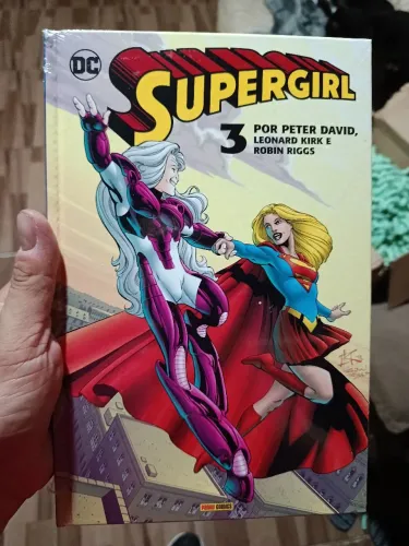 Hq Supergirl Por Peter David E Gary Frank Vol. 3 (lacrado)