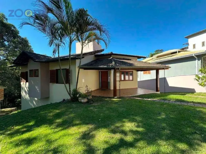 Casa em Condomínio com 1.124 m² de Terreno, 3 Quartos e Área Gourmet em Jundiaí
