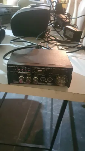 Amplificador de som