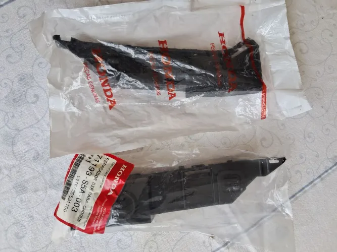 Trava guia parachoque dianteiro ld/le - Honda Civic - 2001/2005