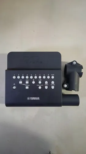Módulo Yamaha DTX-403K para baterias eletrônicas