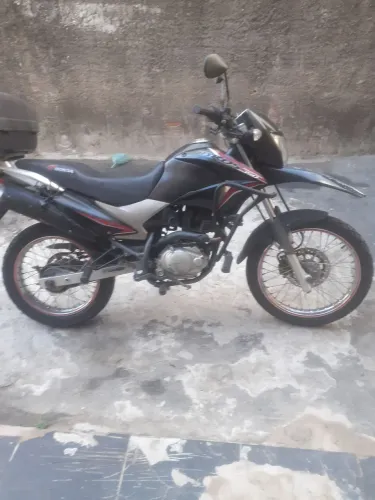 Moto broz em pefeita condições