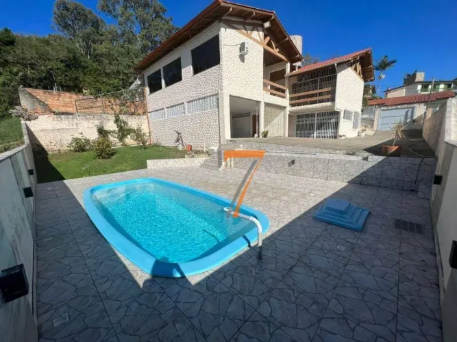 Casa com 4 dormitórios para alugar, 267 m² por R$ 7.200/mês - Centro - Florianópolis/SC