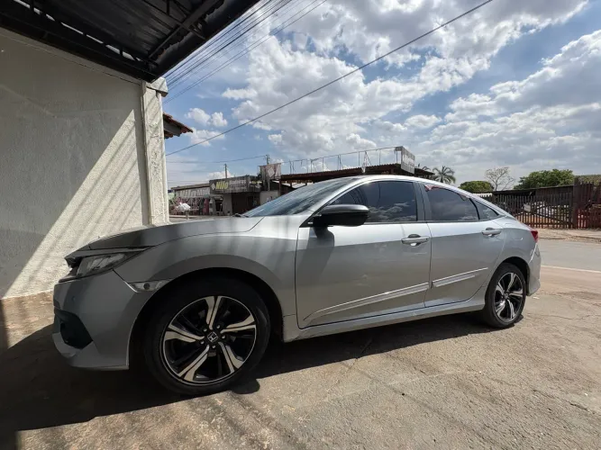 Honda Civic Sedan EXL 2.0 Flex 16V Aut.4p 2019
