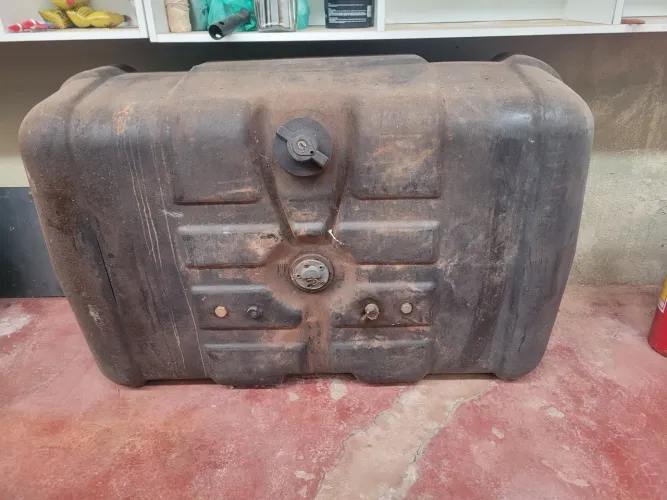 Tanque de combustível carreta