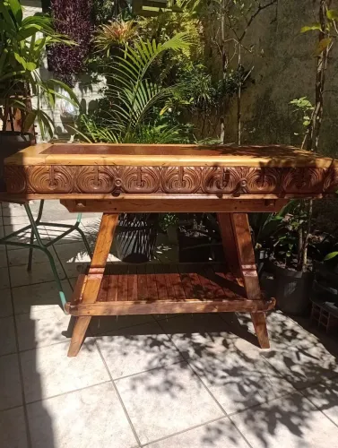 Aparador Rústico em Madeira Maciça 