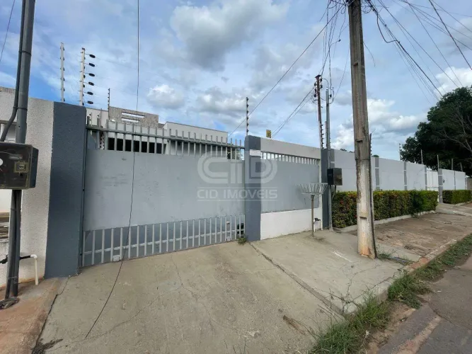 Casa com 2 Quartos no Jardim Costa Verde